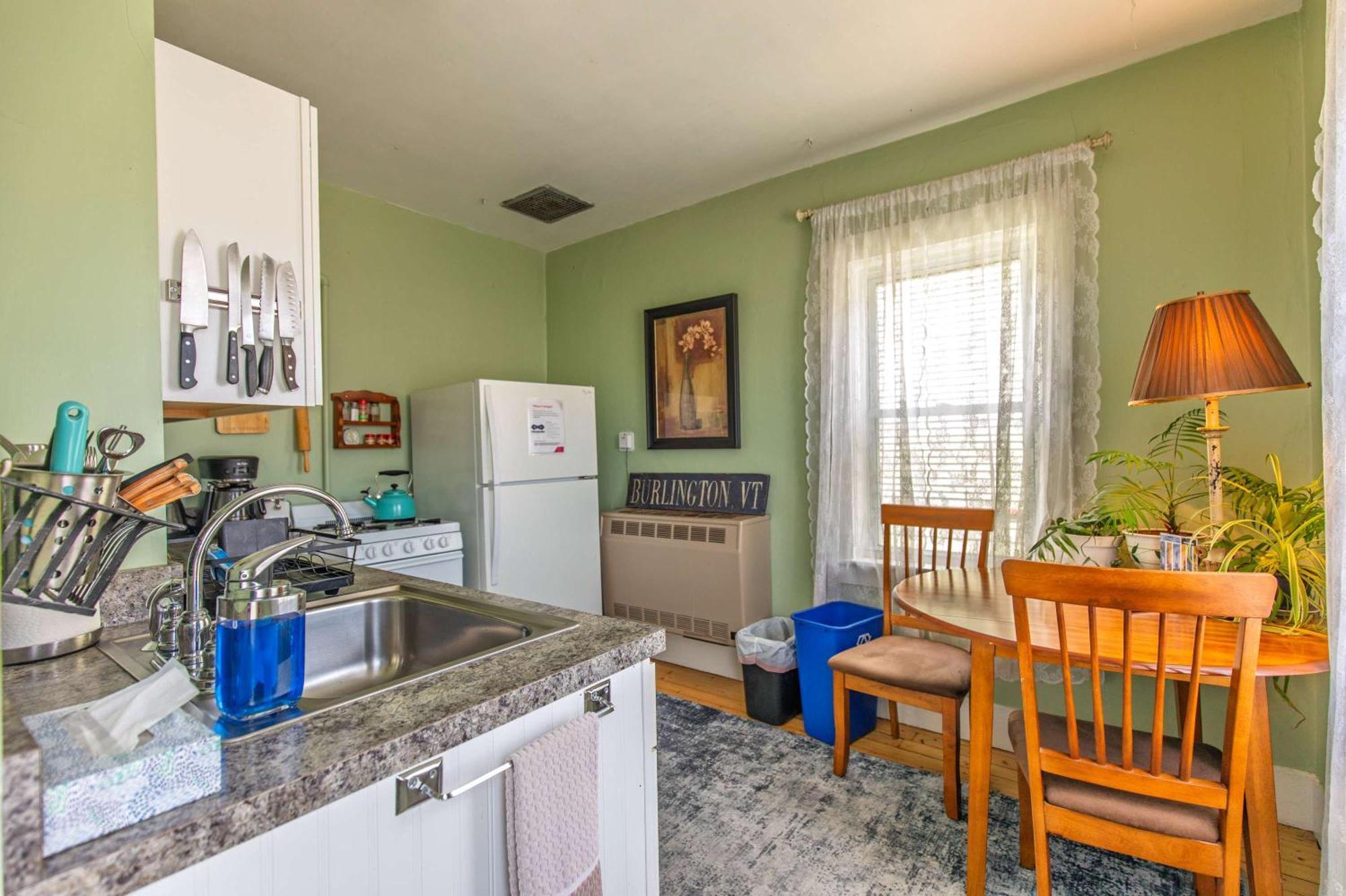 Centrally Located With Lake Views Burlington Luaran gambar